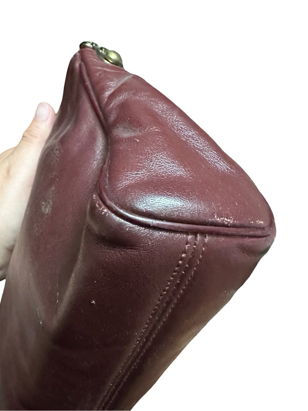 Etienne Aigner Vintage Classic Dark Burgundy Leather Shoulder Bag - Picture 7 of 12